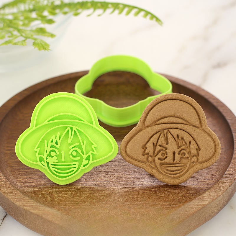 Kitchen Gadgets Useful - Tek Parça Pişirme Kalıbı Luffy Zoro